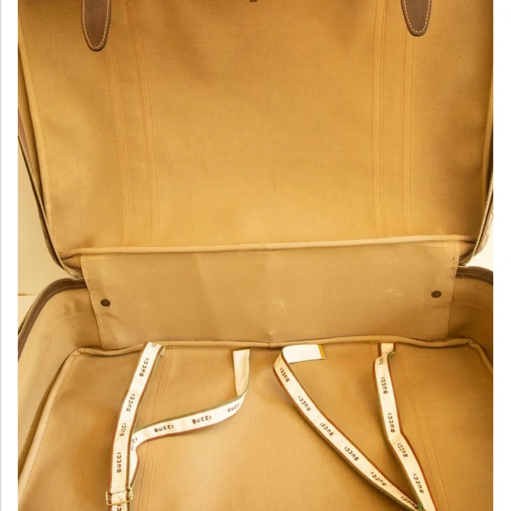 Must go!!XXL AUTHENTIC RARE 1970s Gucci Beige and Brown Travel Bag